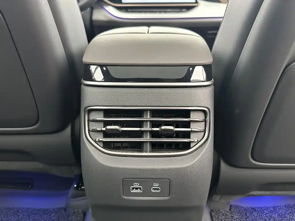 Hongqi HONGQI TIANGONG 08