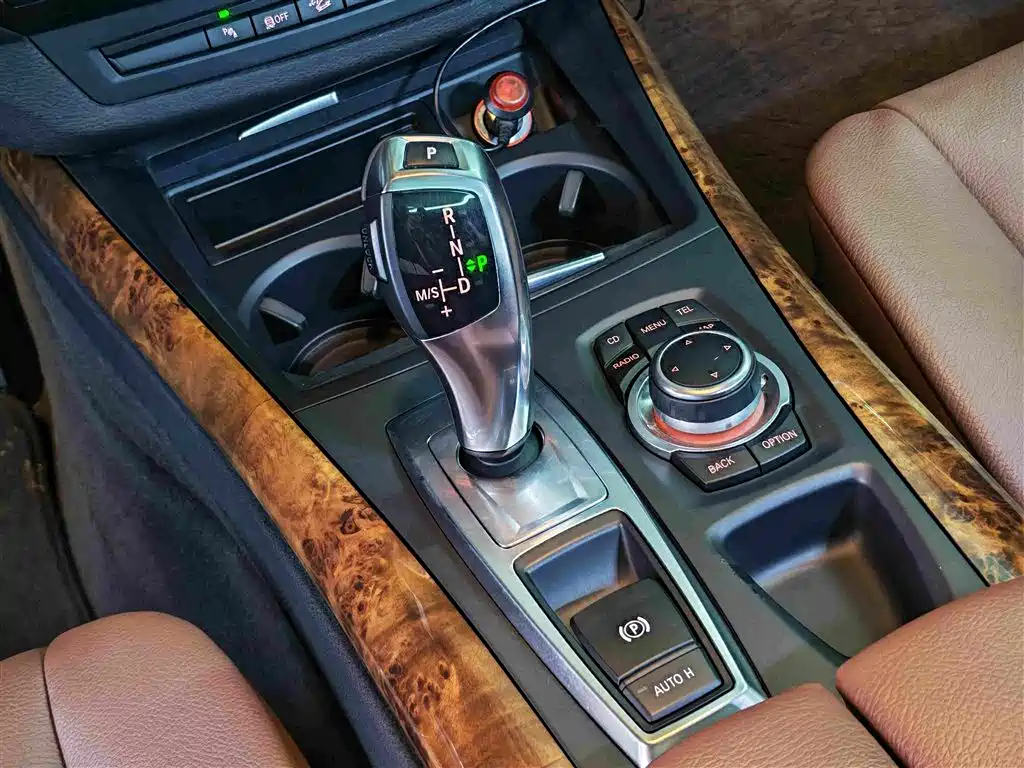 BMW X5 (Import) — миниатюра 14