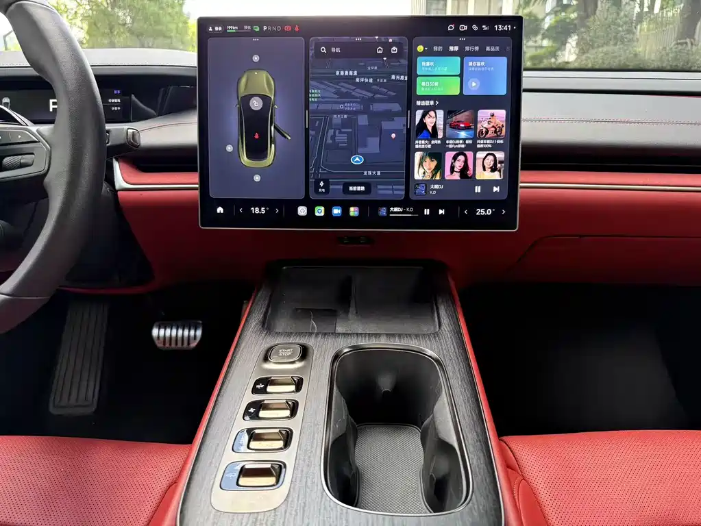 XIAOMI CAR XIAOMI SU7