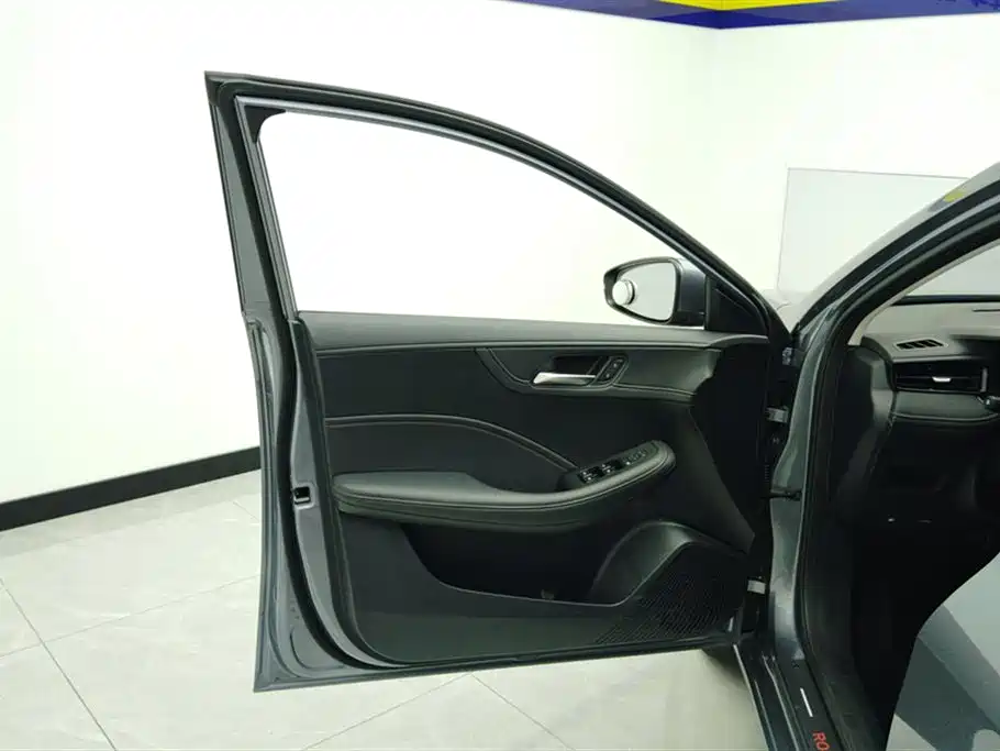 Roewe i5 2023 1.5L CVT Luxury