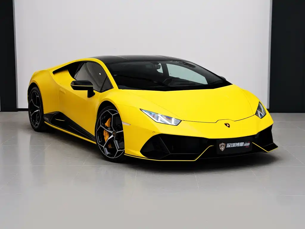 LAMBORGHINI HURACÁN