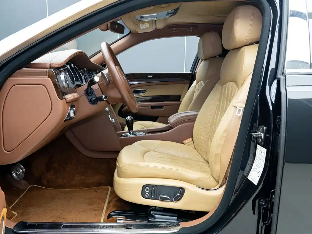 Bentley Mulsanne — миниатюра 7