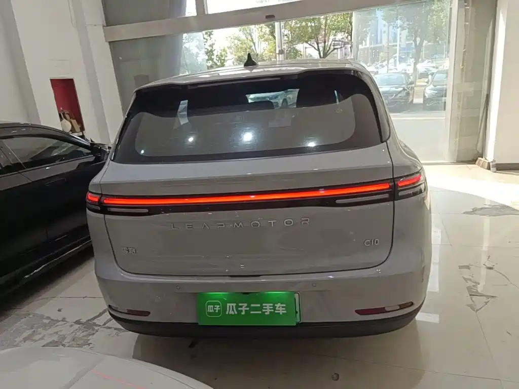 Leapmotor Leapmotor C10 — миниатюра 6