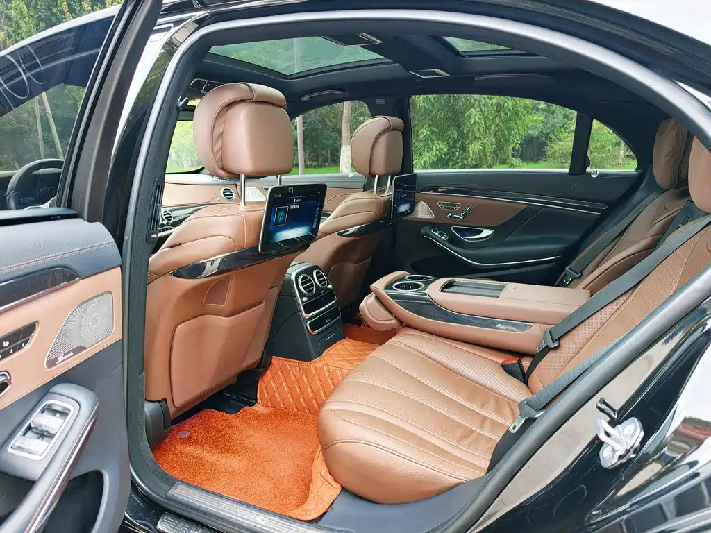 Mercedes-Benz S-Class — миниатюра 9