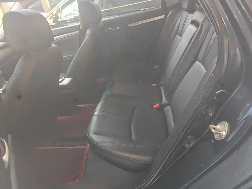 Honda Civic — миниатюра 17
