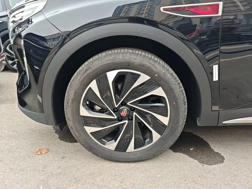 Hongqi Hongqi HS7 PHEV — миниатюра 23