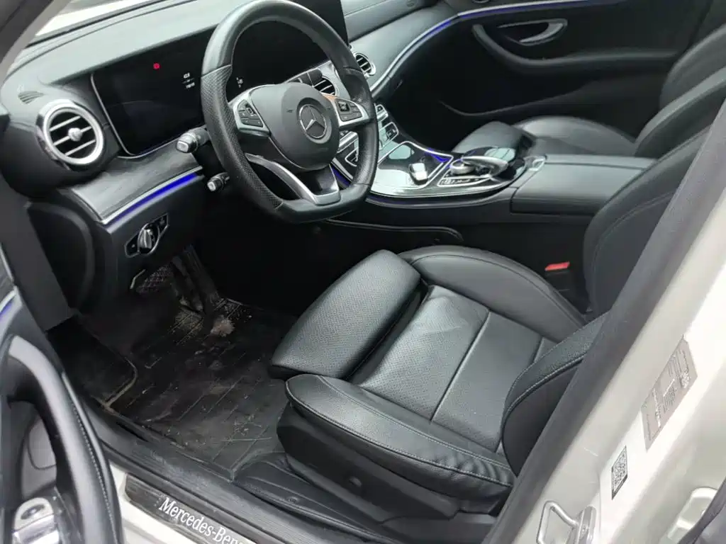 Mercedes-Benz E-Class — миниатюра 15