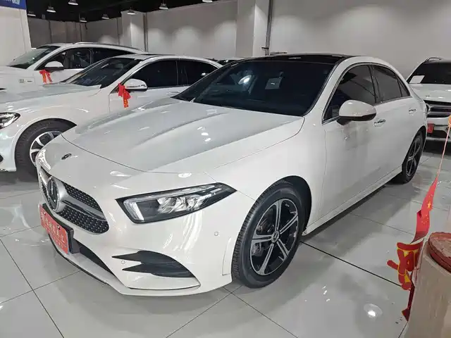 MERCEDES-BENZ A CLASS