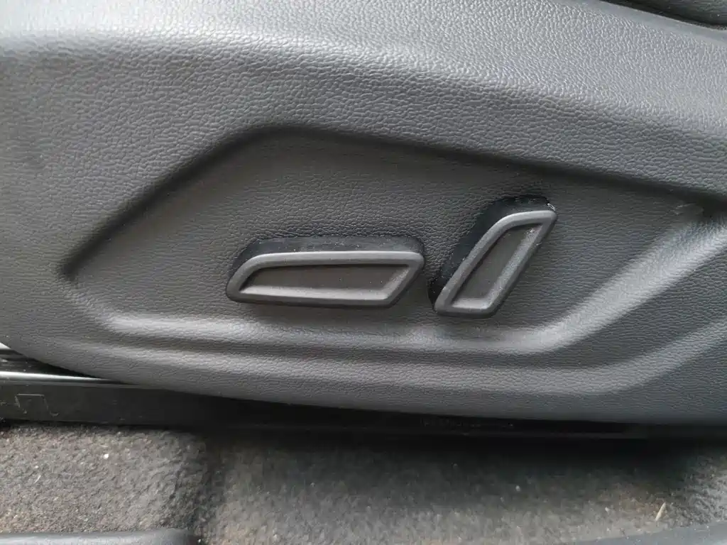 Roewe RX5 — миниатюра 13