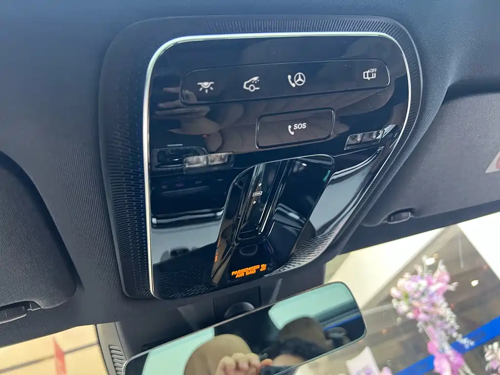 Mercedes-Benz E-Class — миниатюра 17