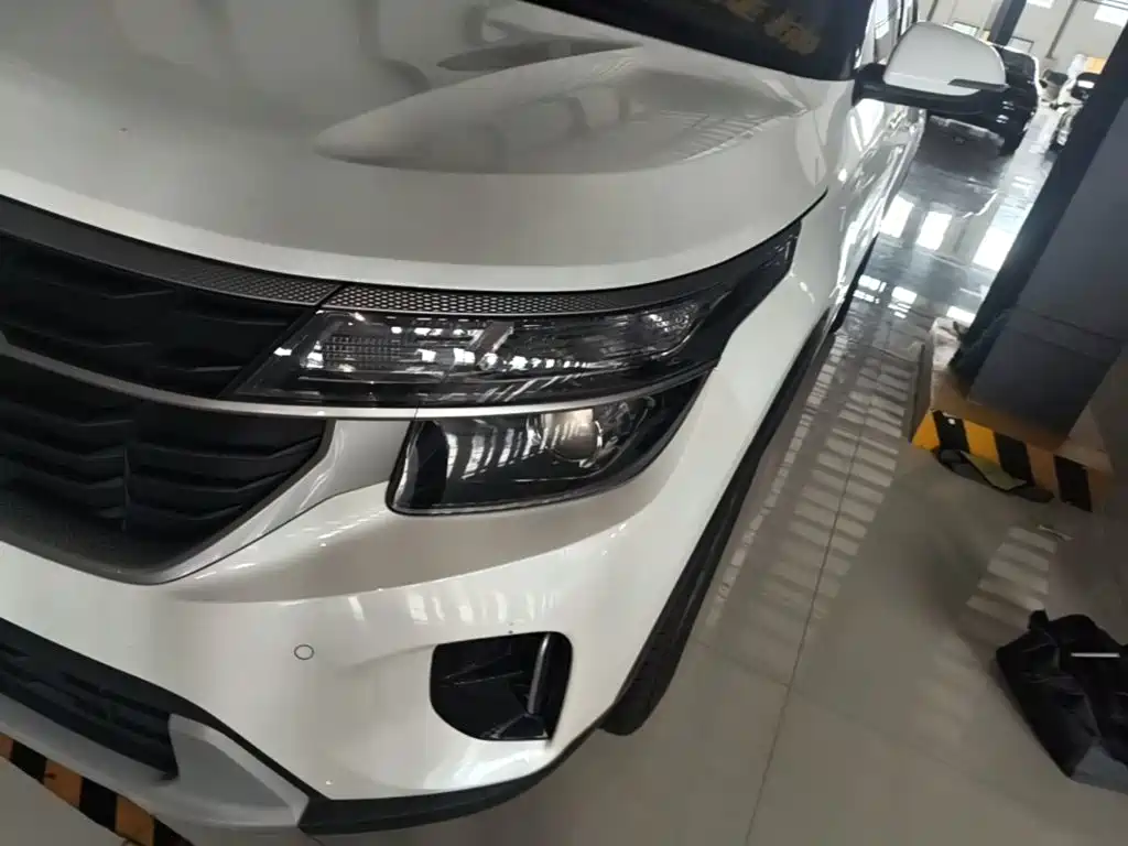 Kia Seltos — миниатюра 24