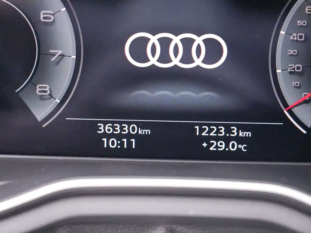 Audi A4L — миниатюра 15