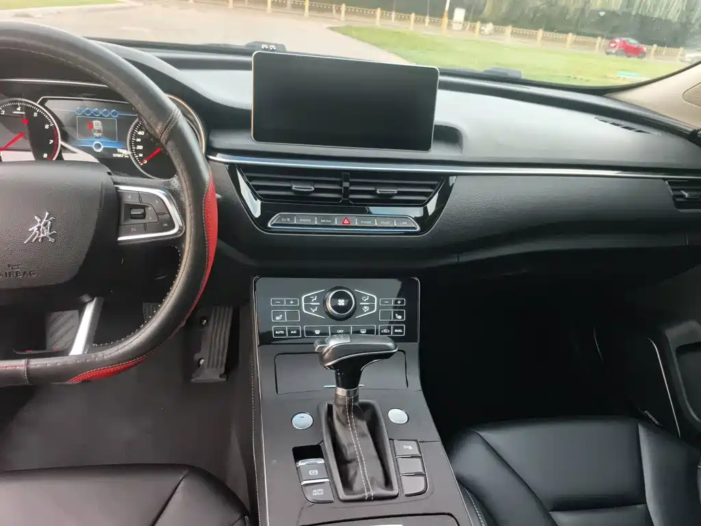 Hongqi Hongqi H5 — миниатюра 7
