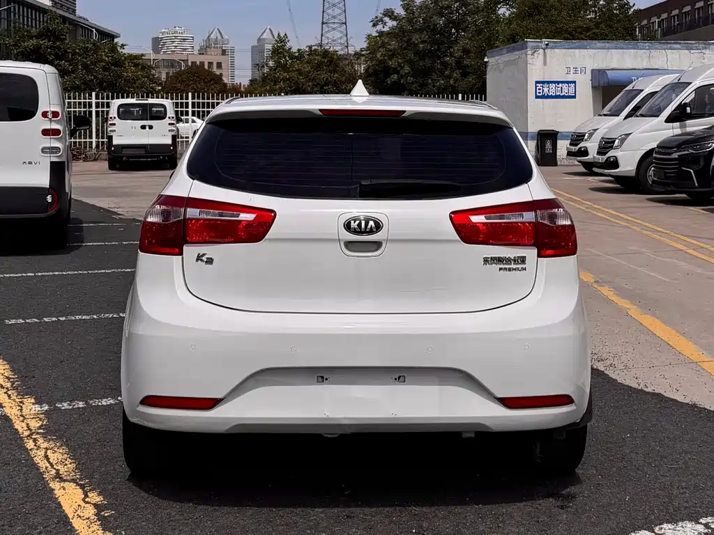 Kia K2 2015 1.6L AT Premium