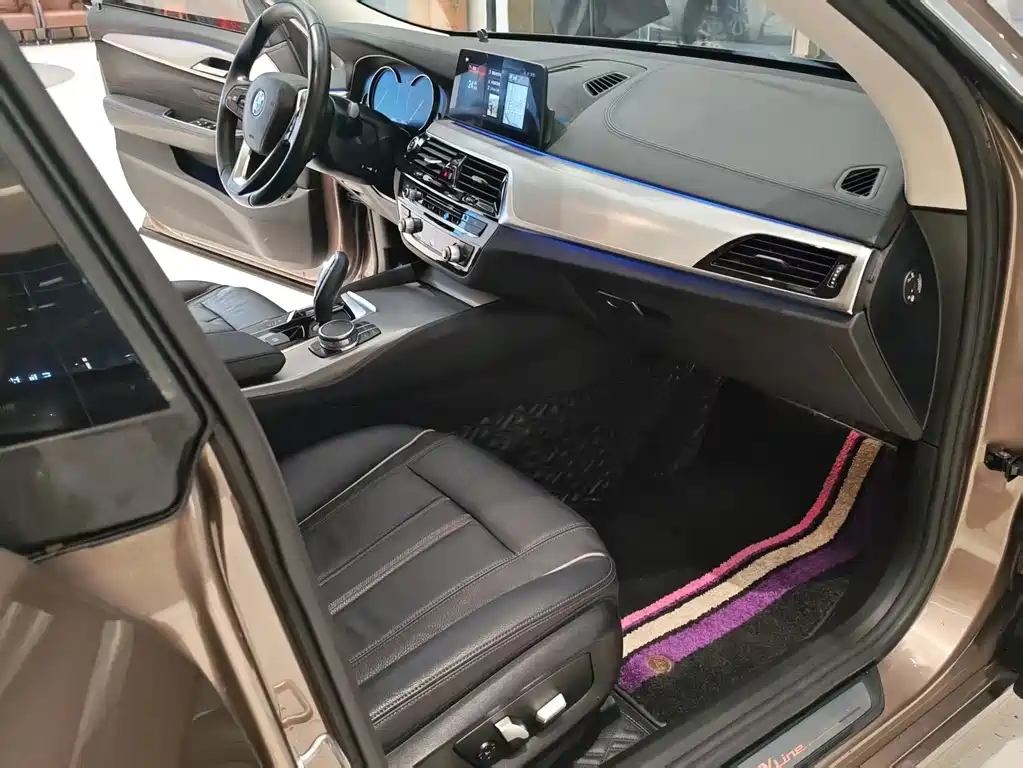 BMW 6 Series GT — миниатюра 11