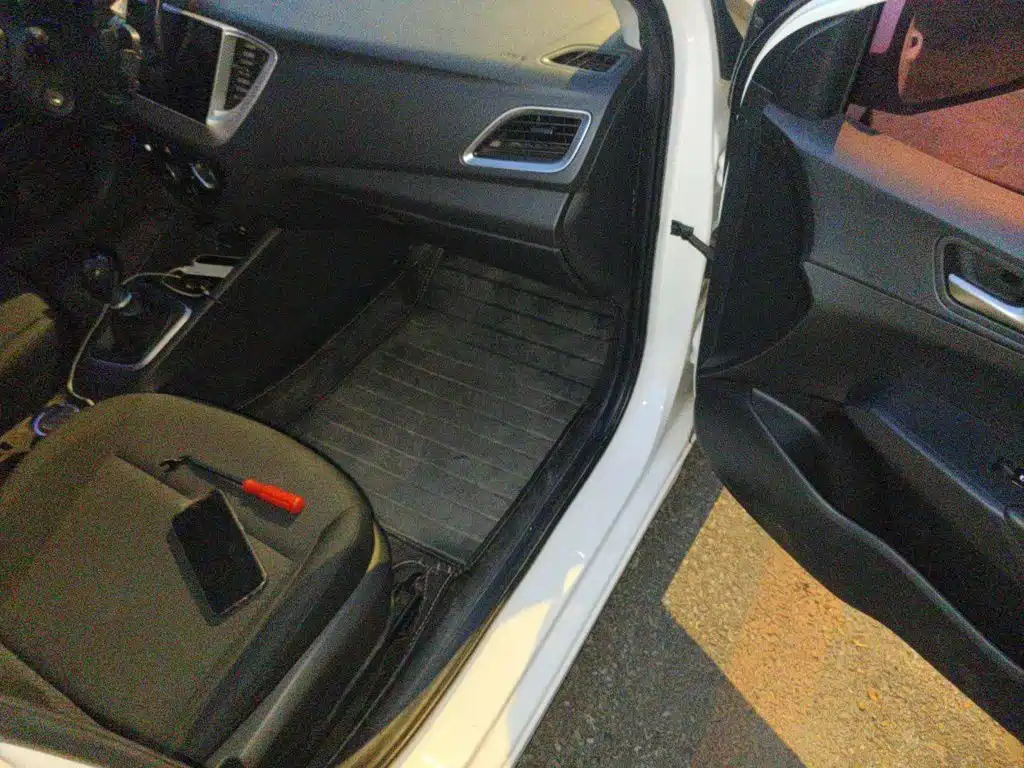 Hyundai Verna — миниатюра 18