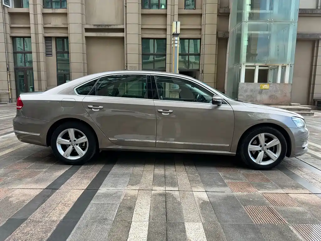 Volkswagen Passat — миниатюра 7