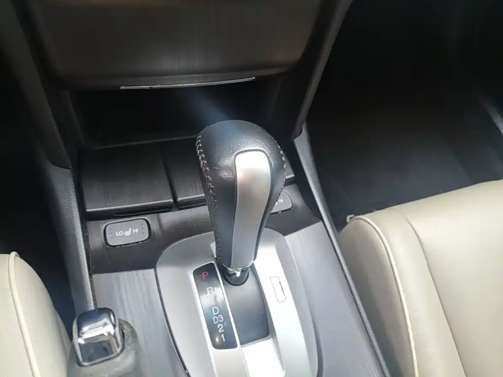 Honda Crosstour — миниатюра 14