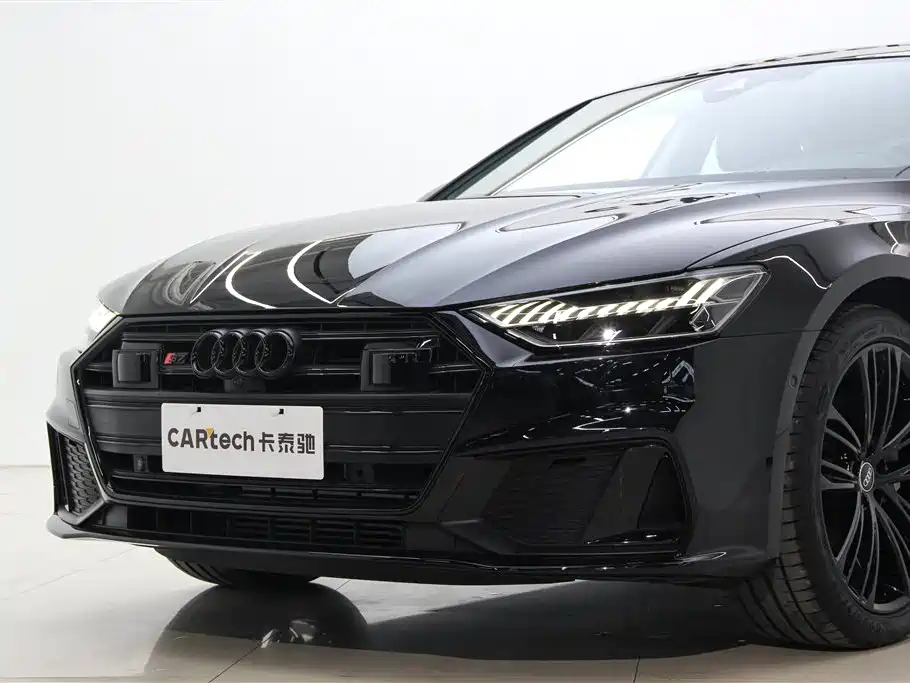 Audi A7L 2024 45 TFSI quattro