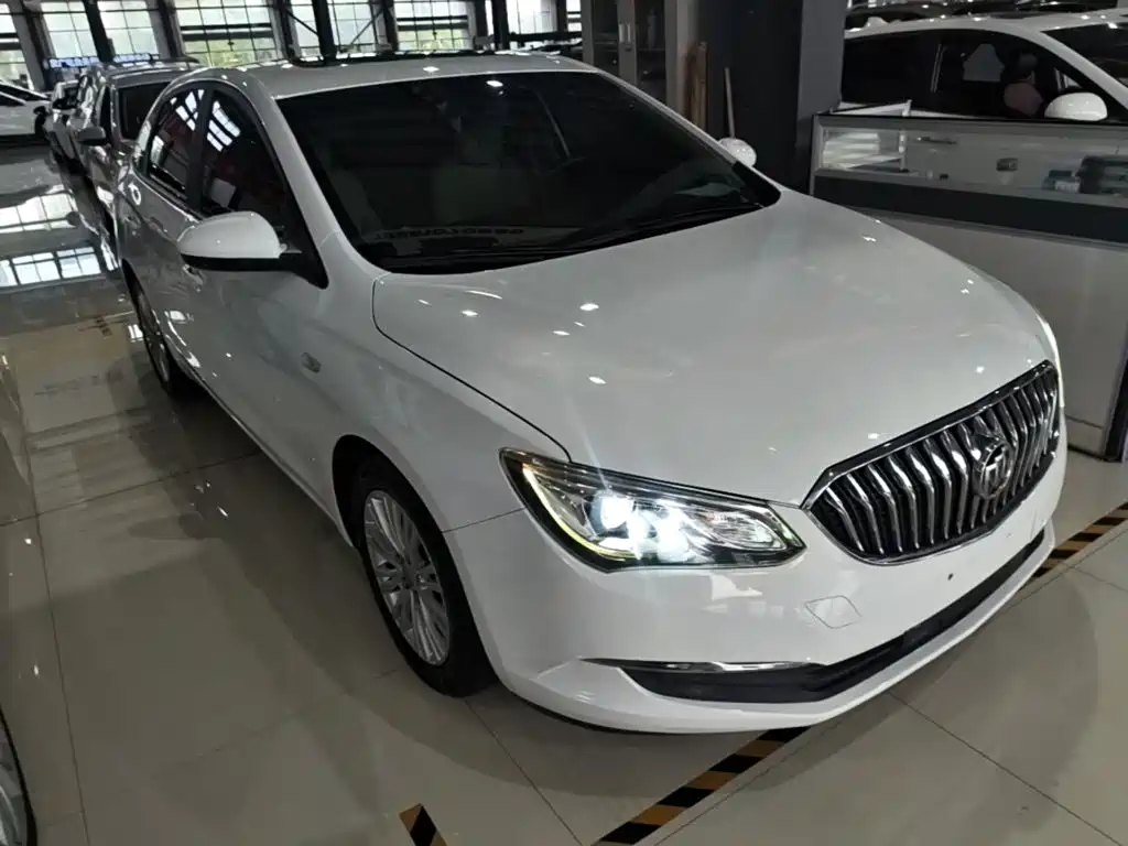 Buick Excelle — миниатюра 4