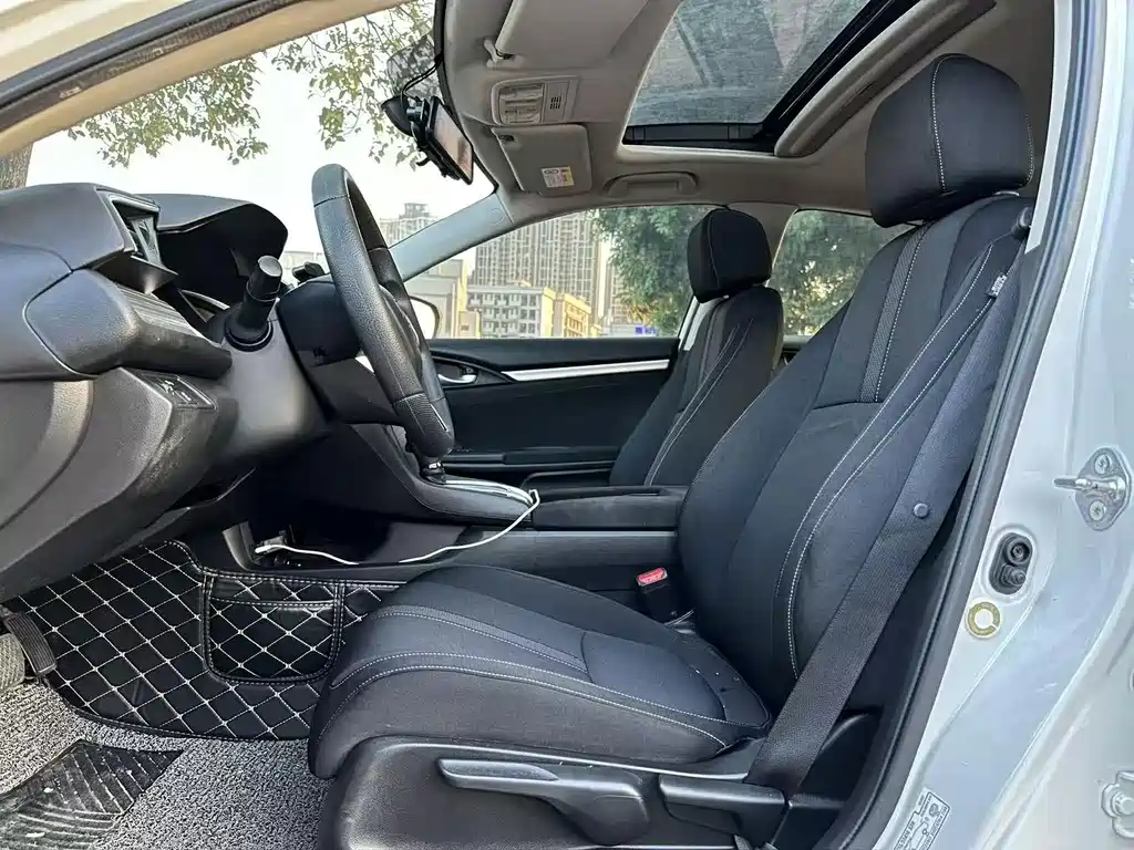 Honda Civic — миниатюра 3