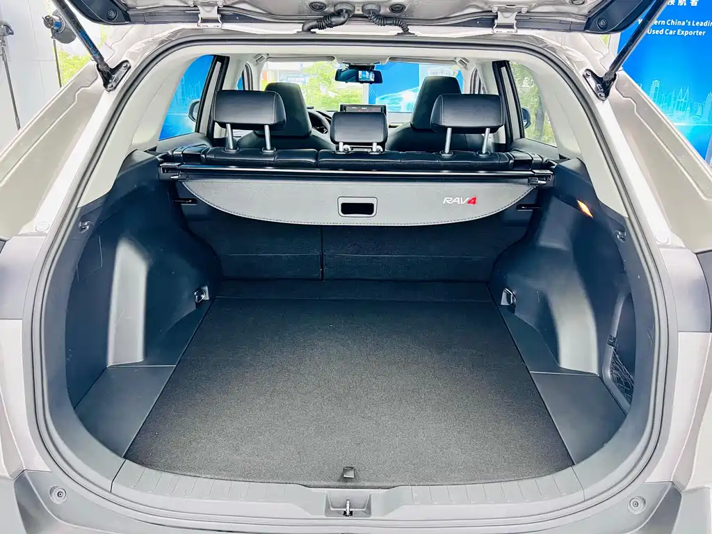 Toyota RAV4 — миниатюра 22