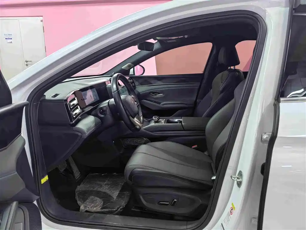 BYD Qin L — миниатюра 13