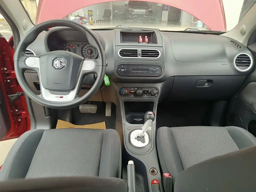 MG 3 2016 1.3L AMT Comfort