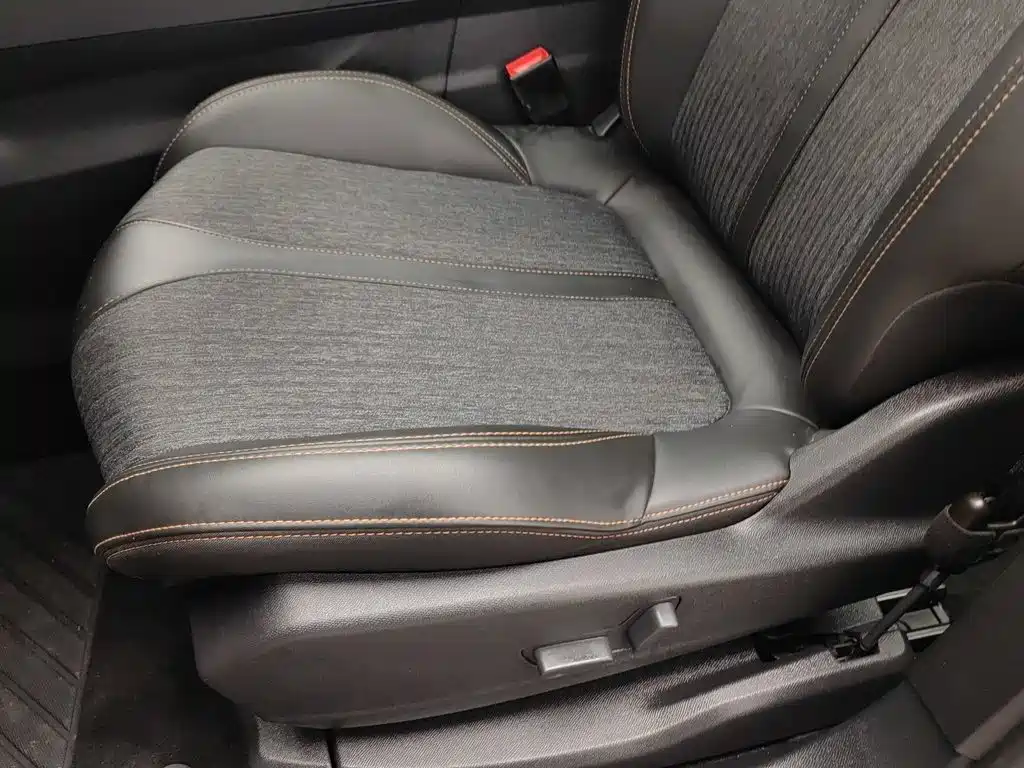 Peugeot 4008 — миниатюра 20
