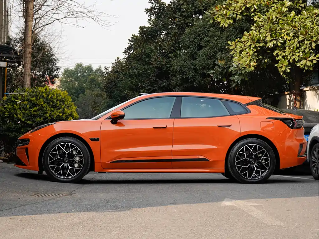 ZEEKR EXTREME KRYPTON 001