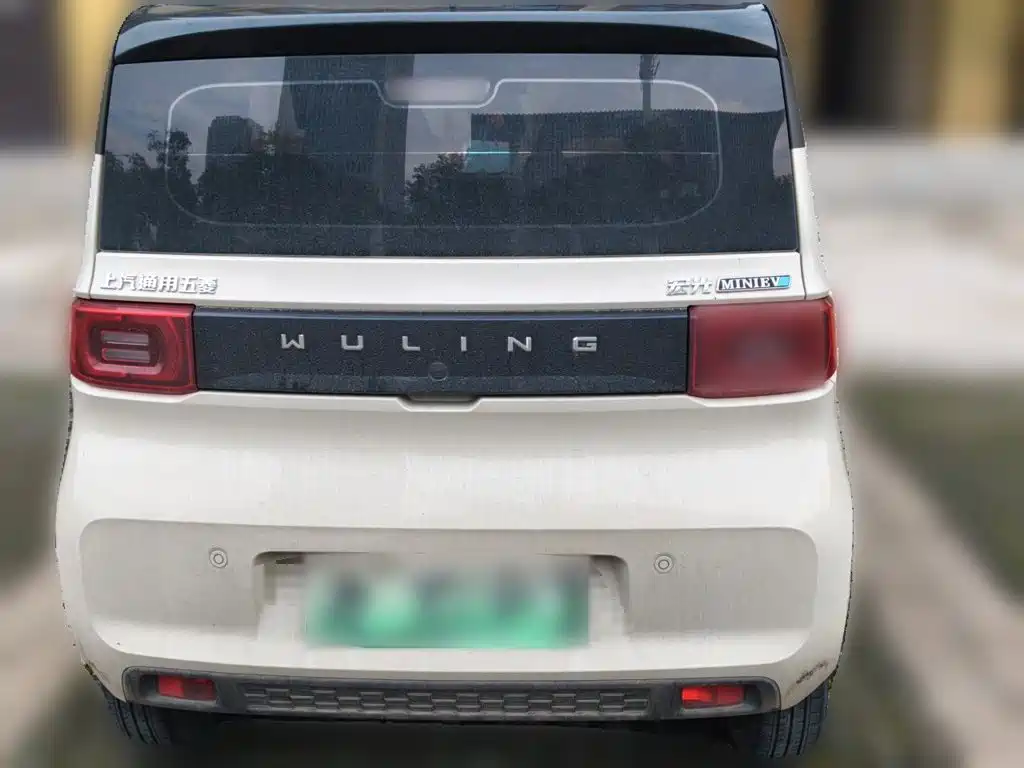 Wuling MINIEV — миниатюра 5