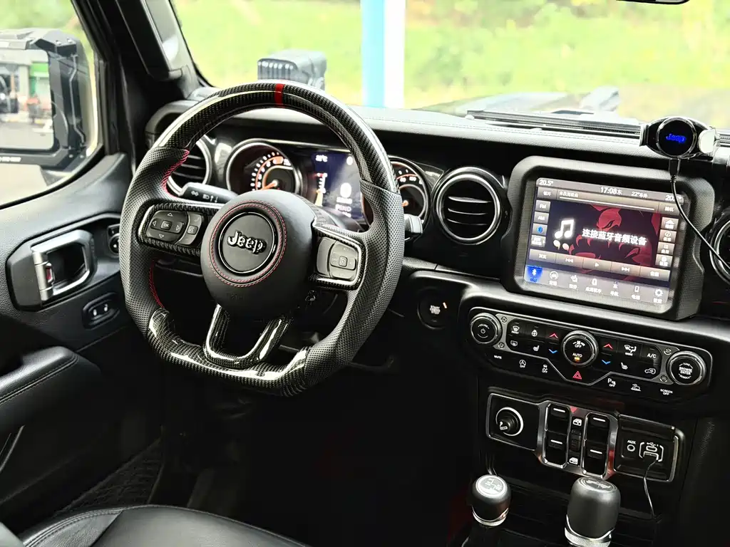 Jeep Wrangler — миниатюра 8