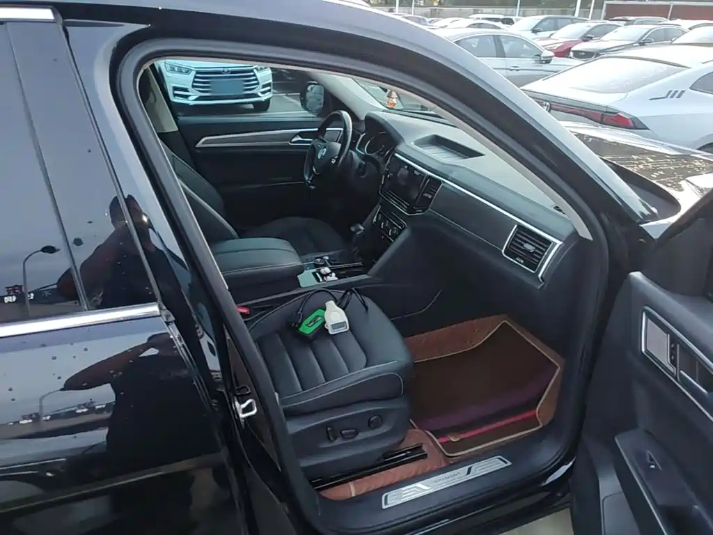 Volkswagen Teramont — миниатюра 9