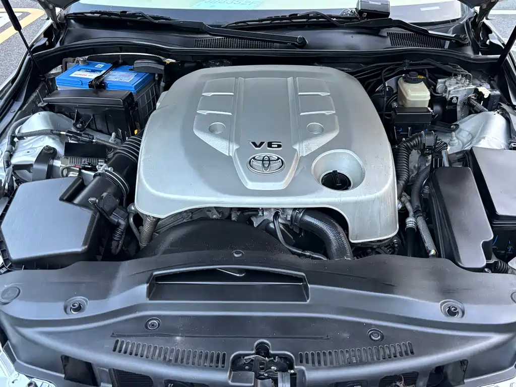 Toyota Reiz — миниатюра 11