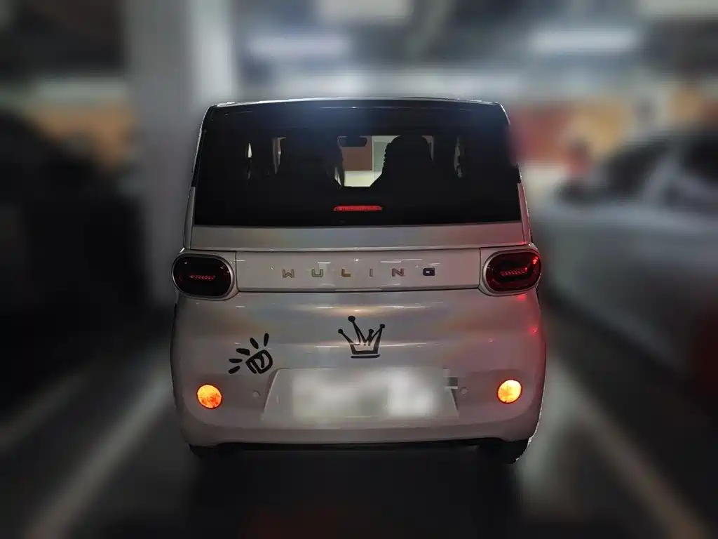 Wuling MINIEV — миниатюра 3