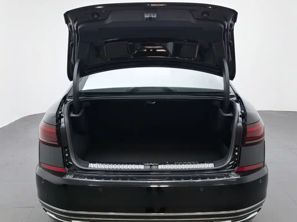 Volkswagen 帕萨特插电混动 — миниатюра 16