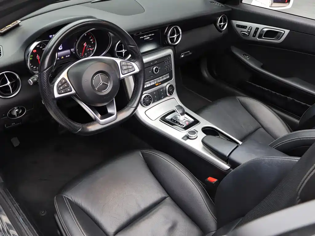 Mercedes-Benz SLC — миниатюра 17
