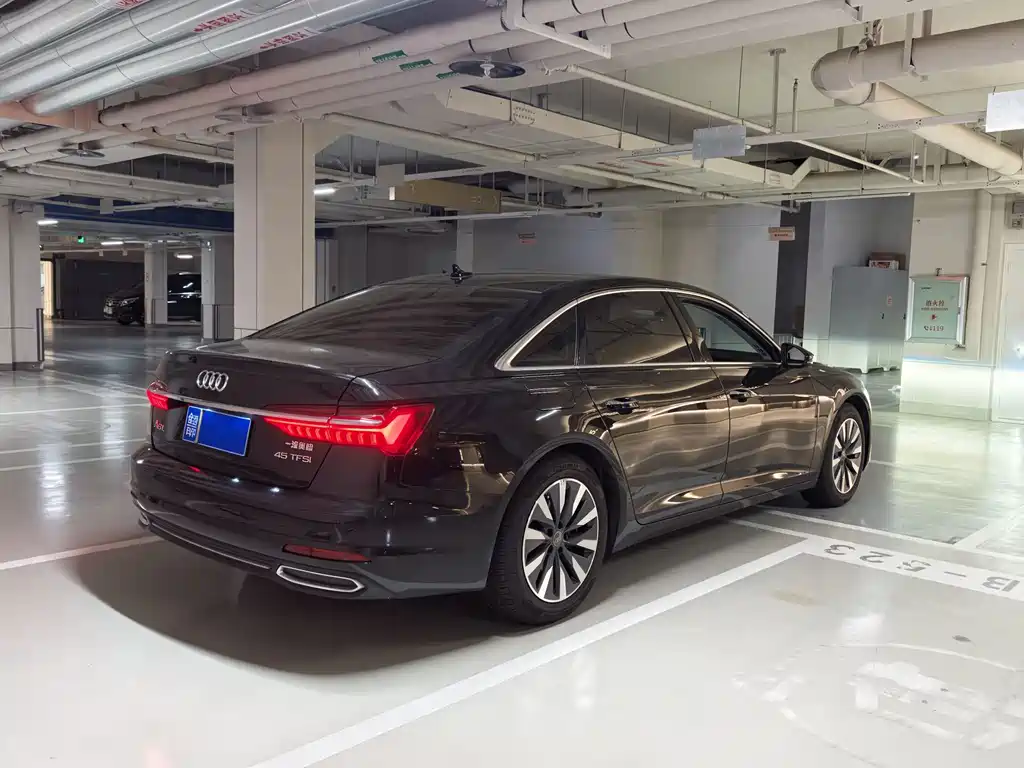 Audi A6L — миниатюра 4