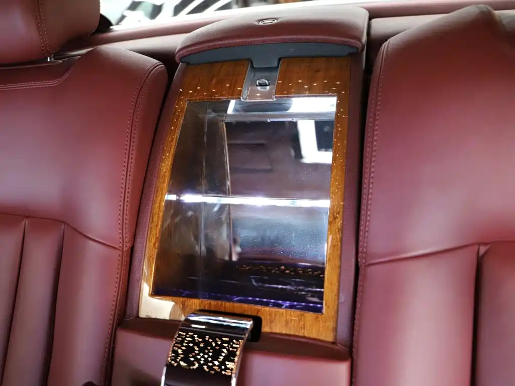 Rolls-Royce Phantom 6.7L Extended Edition EWB, фото 20