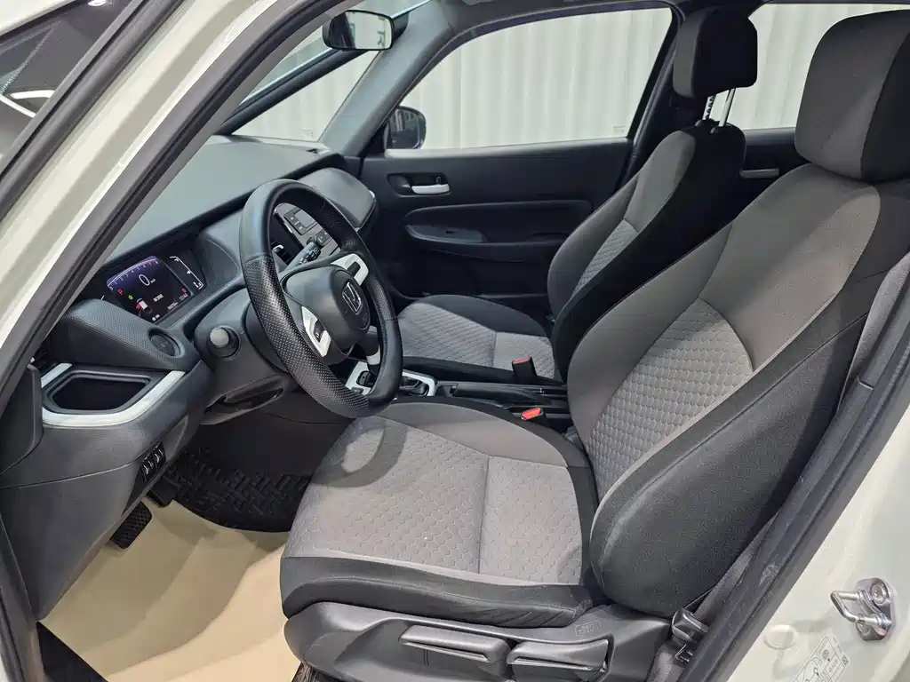 Honda Fit — миниатюра 16