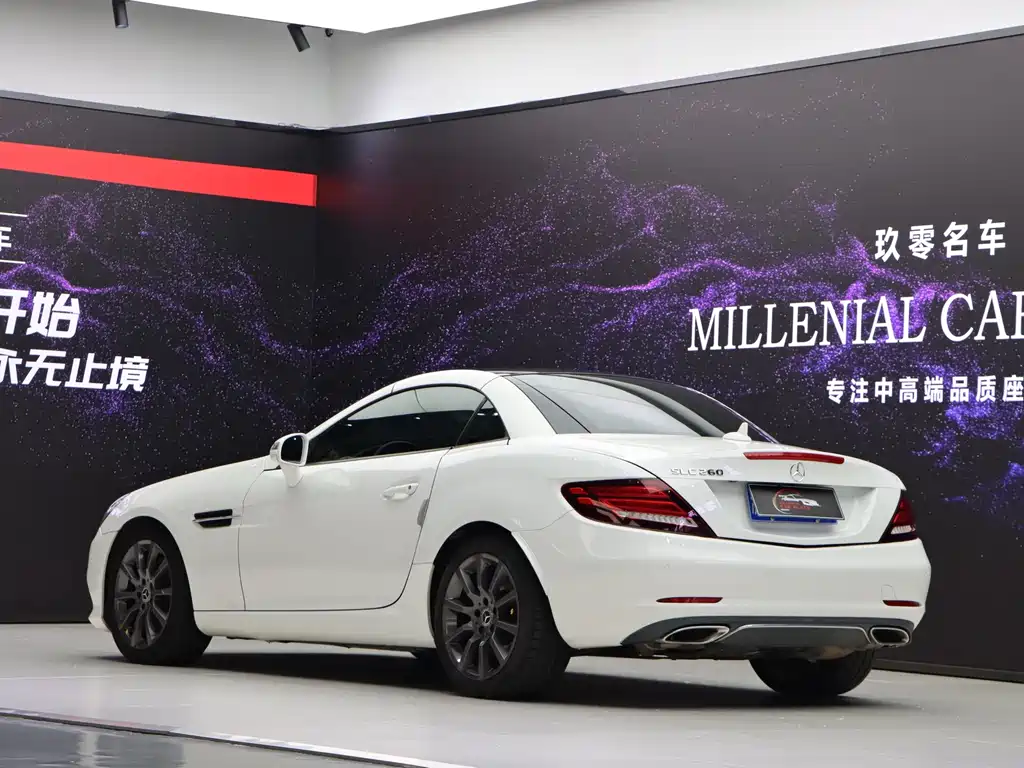 Mercedes-Benz SLC — миниатюра 8