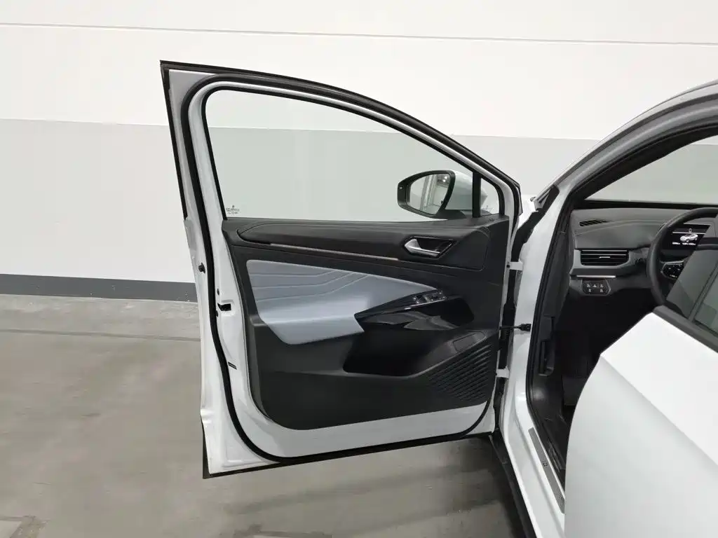 Volkswagen ID.4 X — миниатюра 8