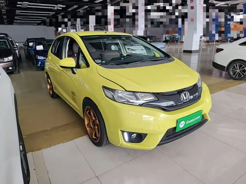 Honda Fit — миниатюра 4