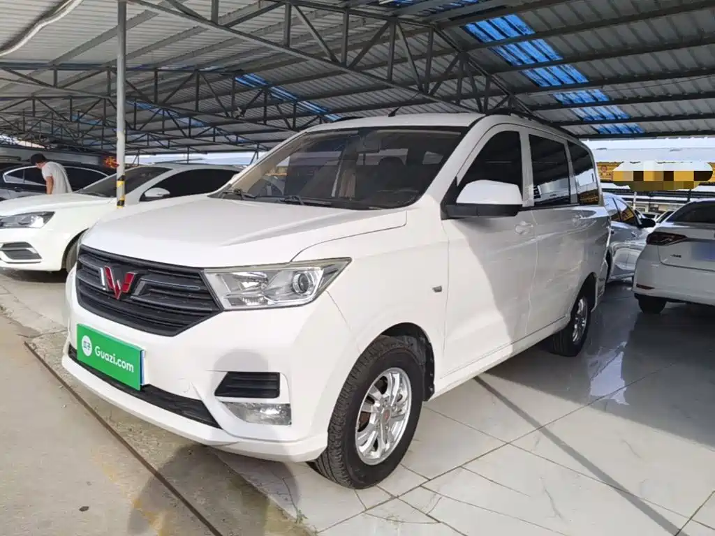 Wuling Hongguang 2019 1.5L S Standard Type China VI LAR