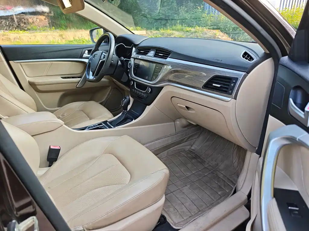 Geely Emgrand — миниатюра 8