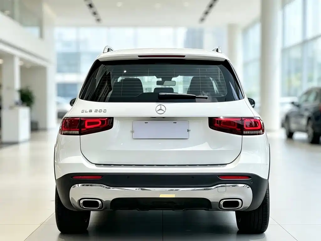 Mercedes-Benz GLB — миниатюра 4