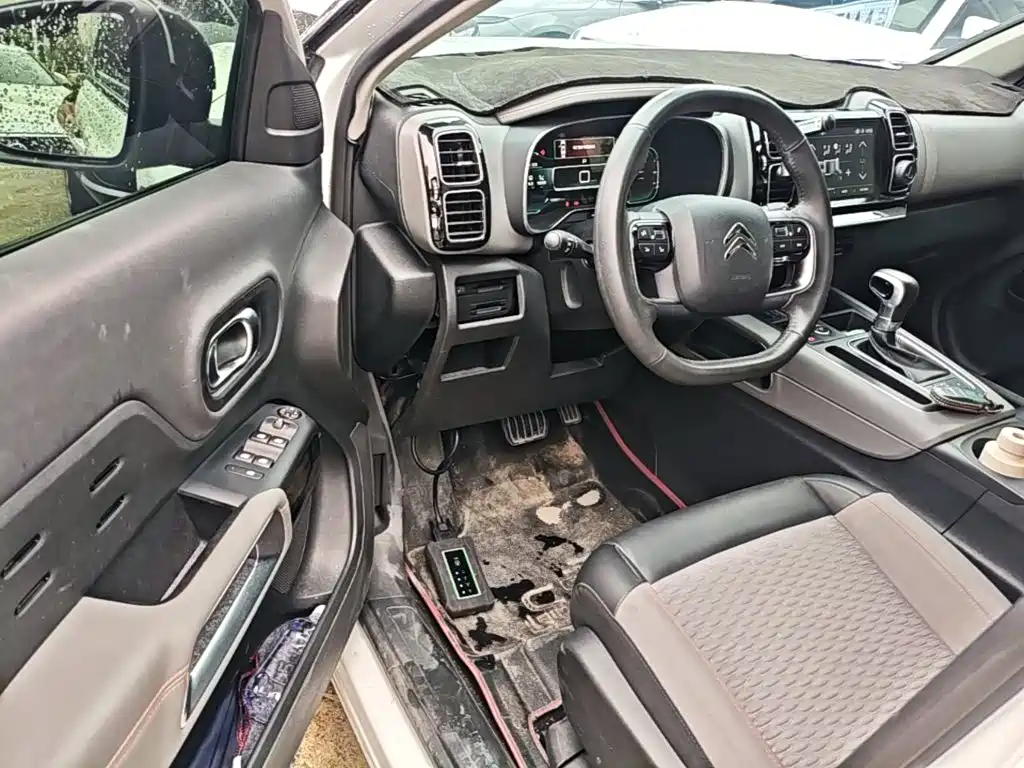 Citroen C5 AIRCROSS — миниатюра 16