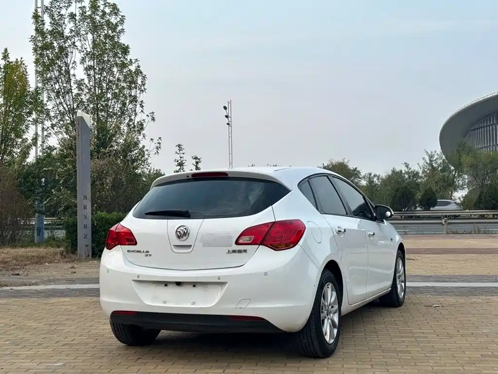 Buick Excelle — миниатюра 4