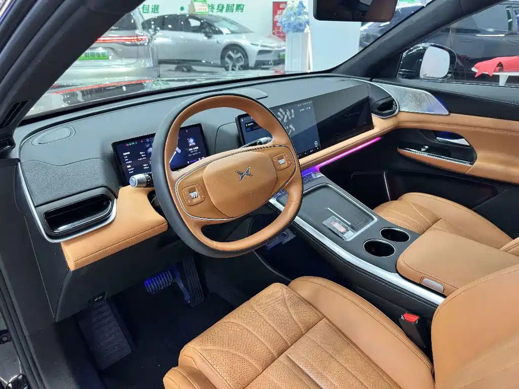 XPeng G9 — миниатюра 7
