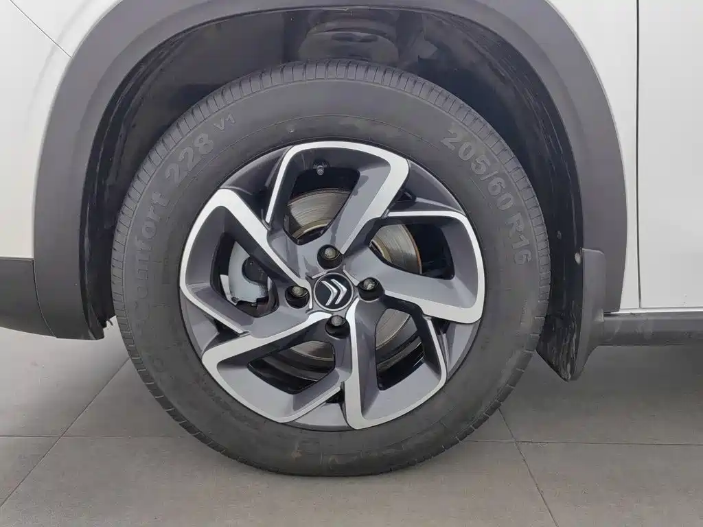 Citroen C3-XR — миниатюра 17